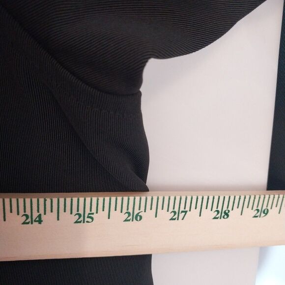 Vintage Women’s Trench Coat Sz 22W Black Dark Academia Grunge Old Money Timeless - Picture 2 of 8